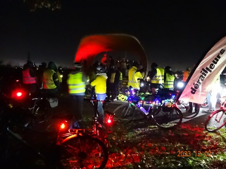 L’hiver en lumière : Cyclistes, brillez !